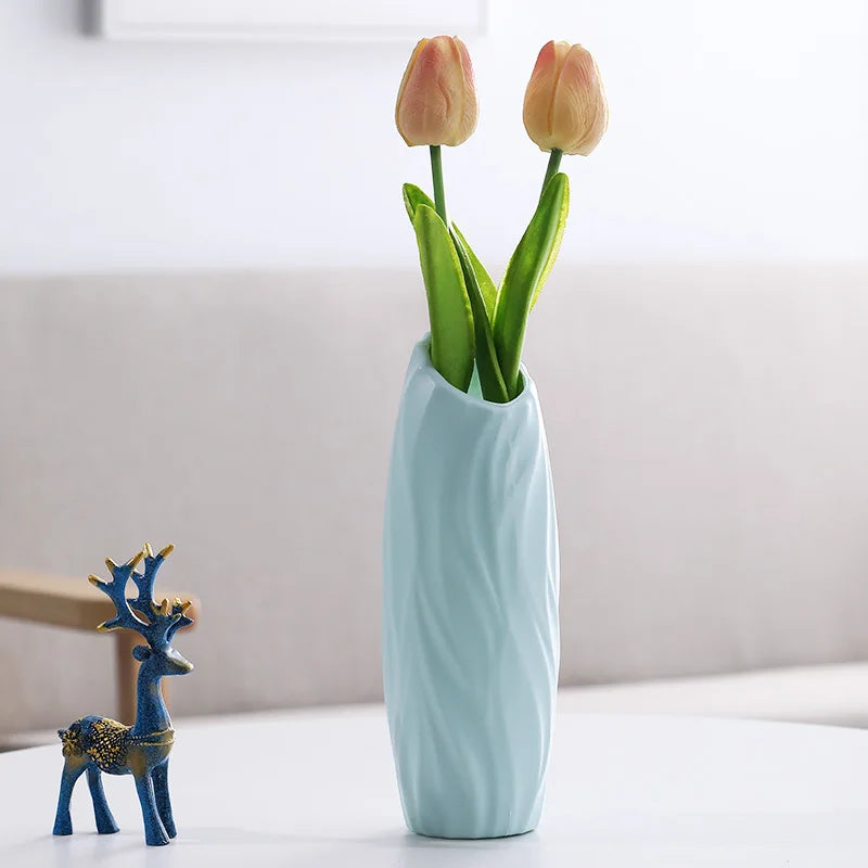 Chic Nordic Plastic Flower Pot