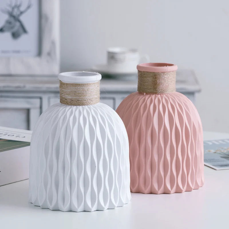 Chic Nordic Plastic Flower Pot