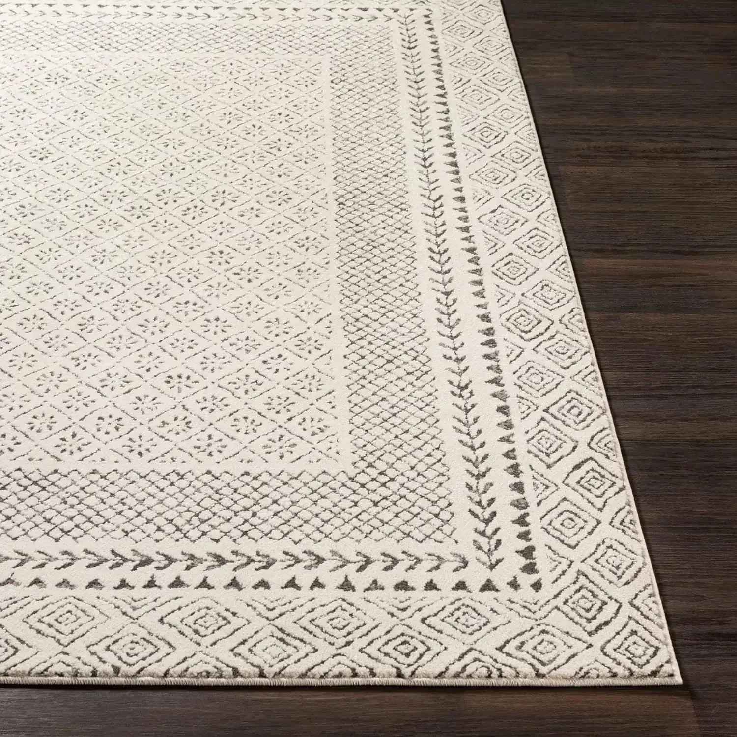 Artistic Weavers Melodie Boho Farmhouse Area Rug