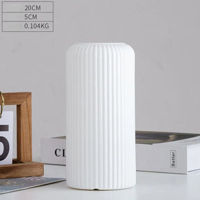 Chic Nordic Plastic Flower Pot