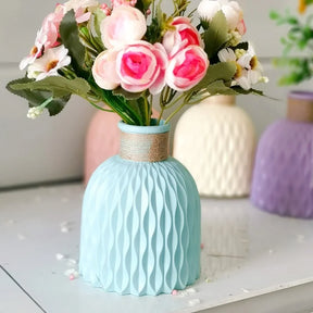 Chic Nordic Plastic Flower Pot
