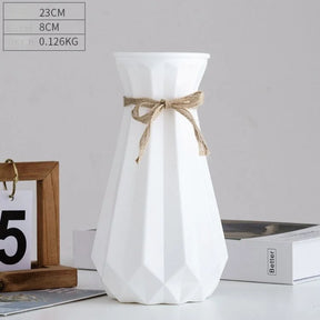 Chic Nordic Plastic Flower Pot