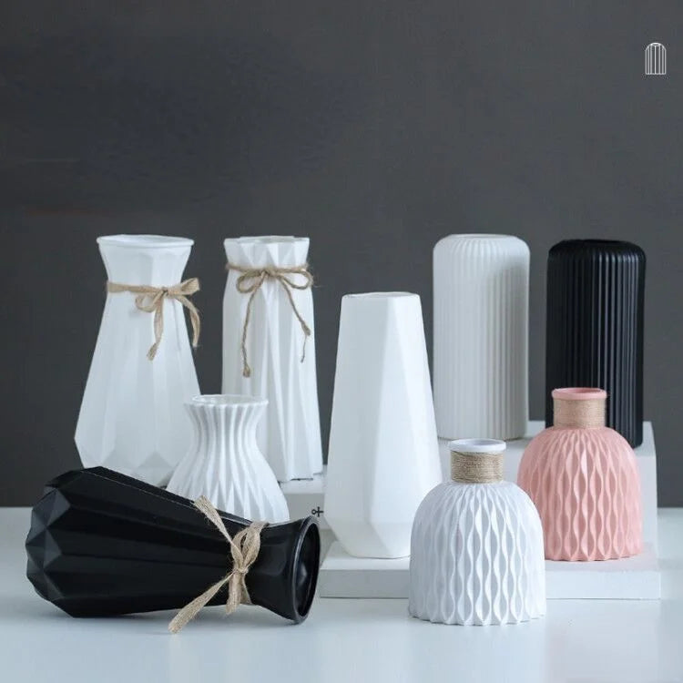 Chic Nordic Plastic Flower Pot