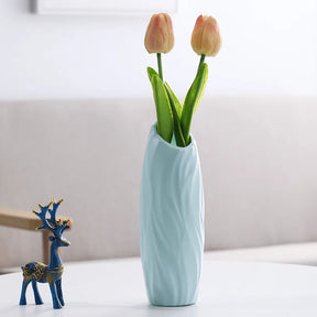 Chic Nordic Plastic Flower Pot